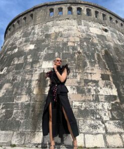 Alternative view of Set GOLDEN