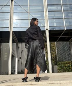 Alternative view of Skirt NEO