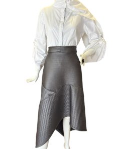 Alternative view of Skirt NEO