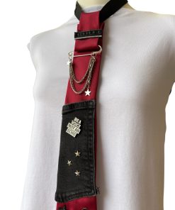 Alternative view of Tie MAMMAMIA