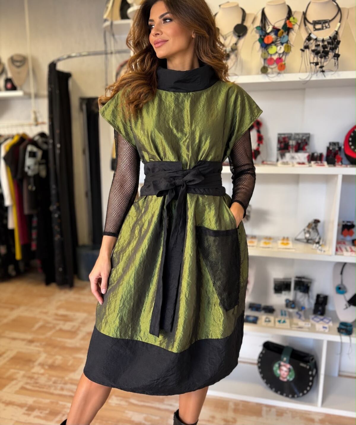 Dress ART 1